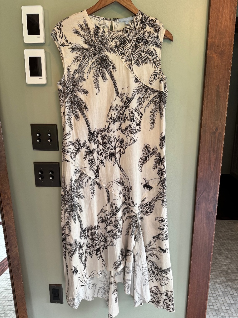 Antonio Melani NWOT Summer Island Palm dress - Size 4